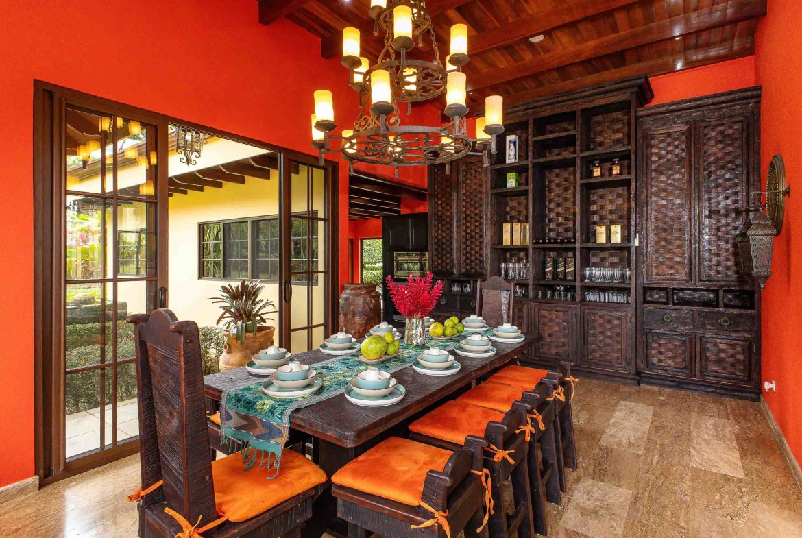 PREMIER LUXURY ESTATE RANCHO VILLA VERDE A FAMILY COMPOUND / BOUTIQUE HOTEL STYLE – 107.95 ACRES