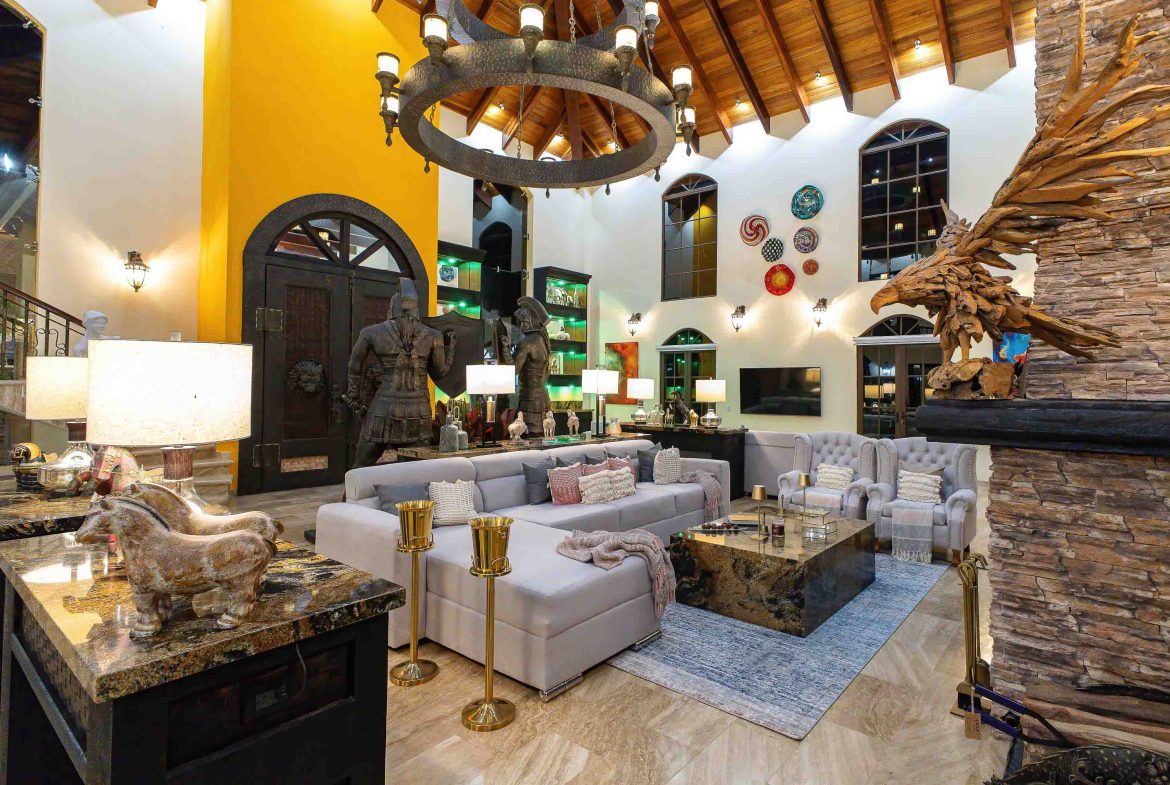 PREMIER LUXURY ESTATE RANCHO VILLA VERDE A FAMILY COMPOUND / BOUTIQUE HOTEL STYLE – 107.95 ACRES, Uvita, Costa Rica — photo 8