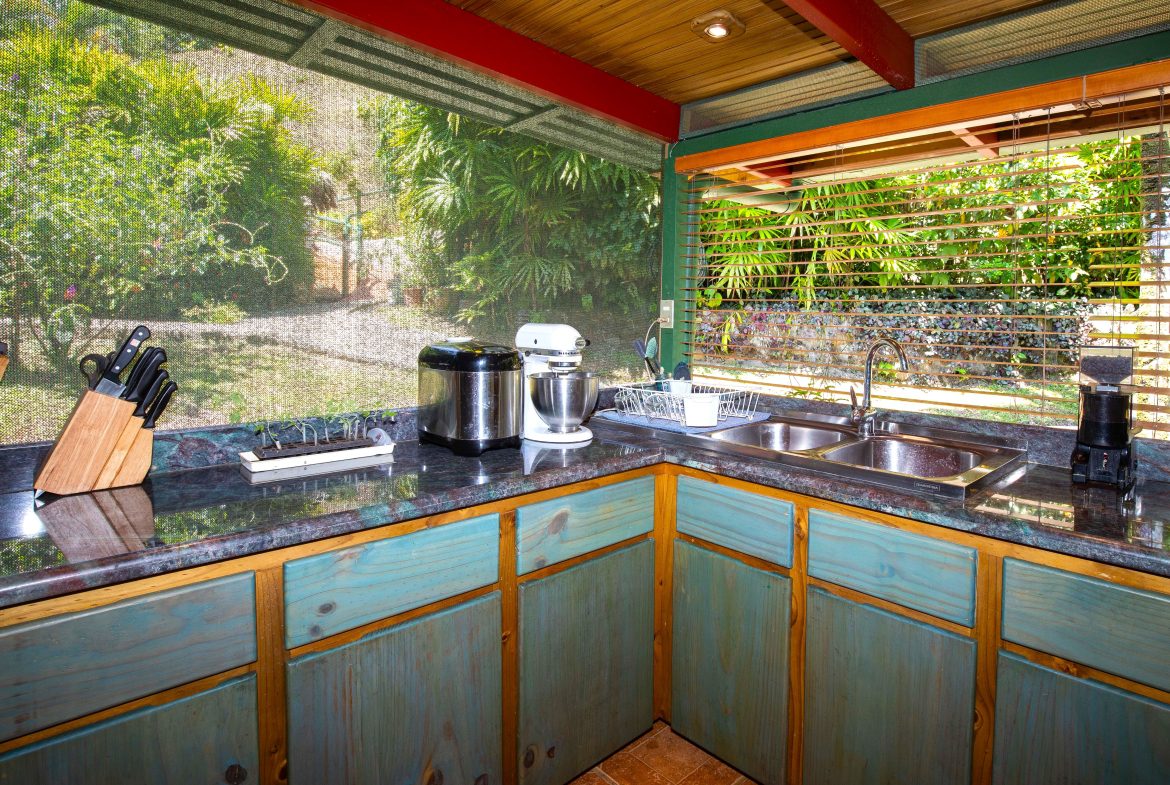 MAIN HOME, 3 CABINS, POOL, SUANA, AND WORKSHOP – 1.73 ACRES