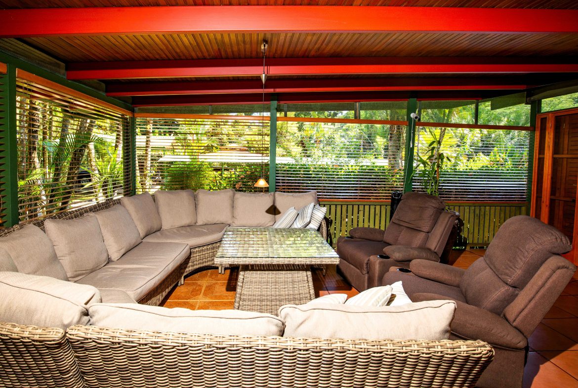 MAIN HOME, 3 CABINS, POOL, SUANA, AND WORKSHOP – 1.73 ACRES