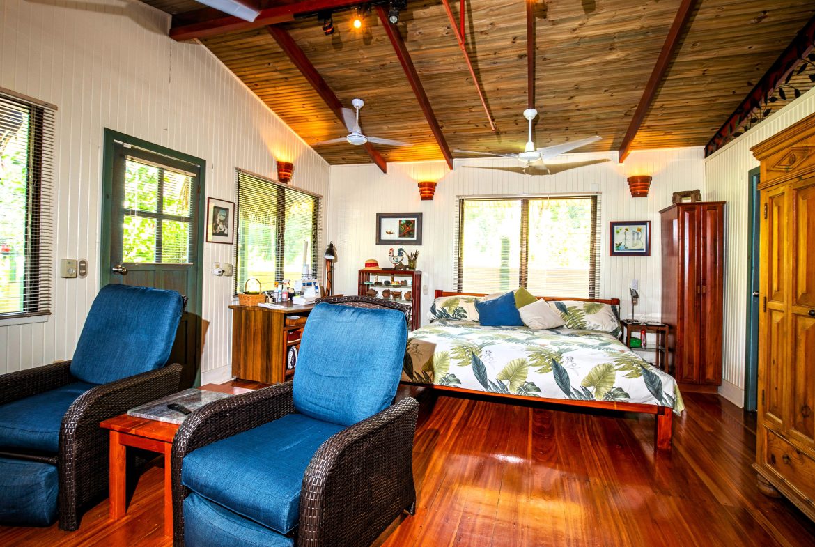 MAIN HOME, 3 CABINS, POOL, SUANA, AND WORKSHOP – 1.73 ACRES