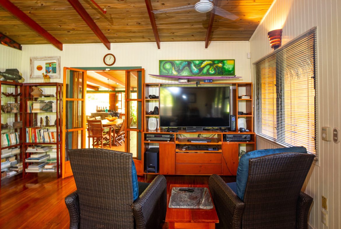 MAIN HOME, 3 CABINS, POOL, SUANA, AND WORKSHOP – 1.73 ACRES