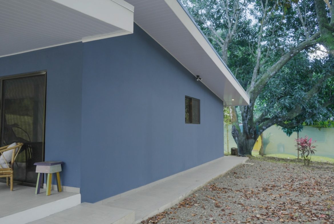 HOUSE AND SMALL TICO STYLE GUEST HOUSE – 1.6 ACRES