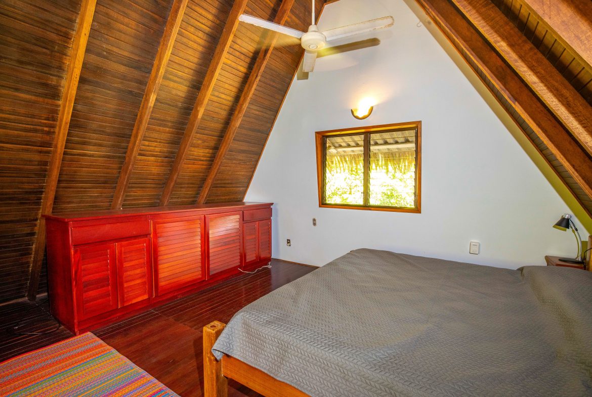 MAIN HOME, 3 CABINS, POOL, SUANA, AND WORKSHOP – 1.73 ACRES