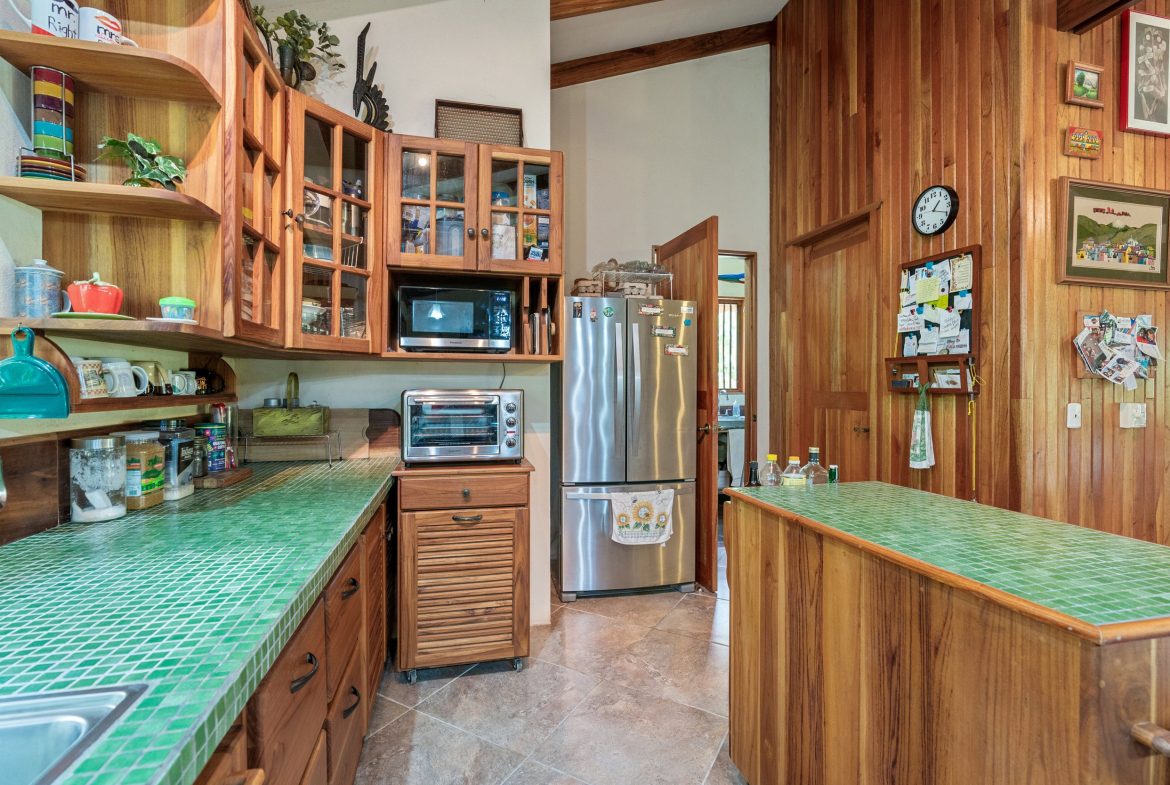 Finca Aracari – Your Natural Zen Awaits – 9.17 Acres