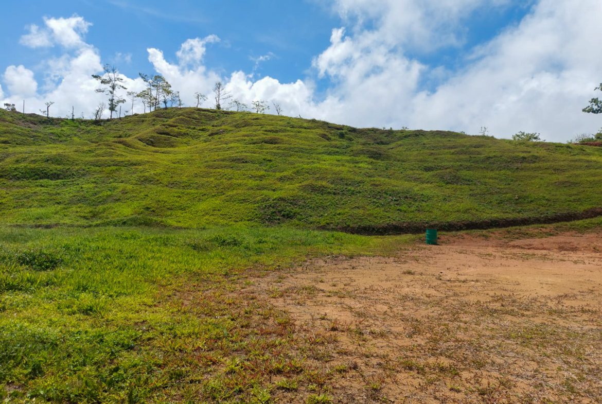 PARORAMIC VIEW OF THE SOUTH PACIFIC COSTS LOT – 3.36 ACRES