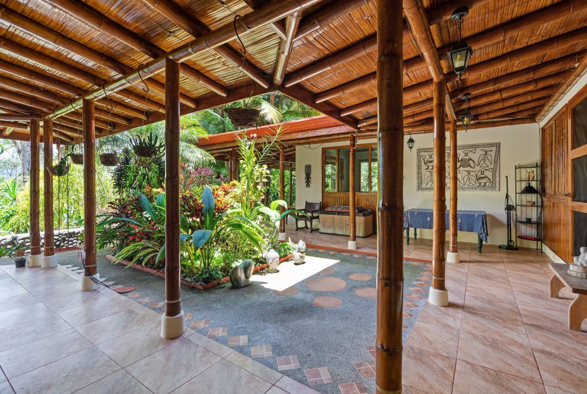 Finca Aracari – Your Natural Zen Awaits – 9.17 Acres