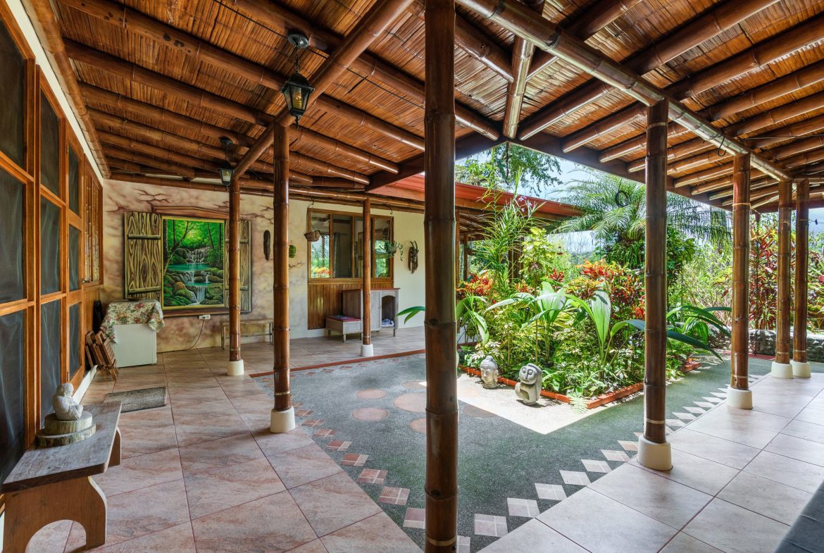 Finca Aracari – Your Natural Zen Awaits – 9.17 Acres