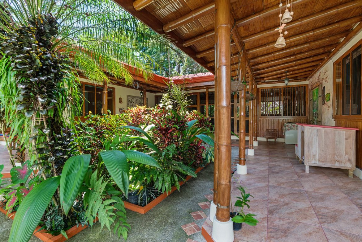 Finca Aracari – Your Natural Zen Awaits – 9.17 Acres