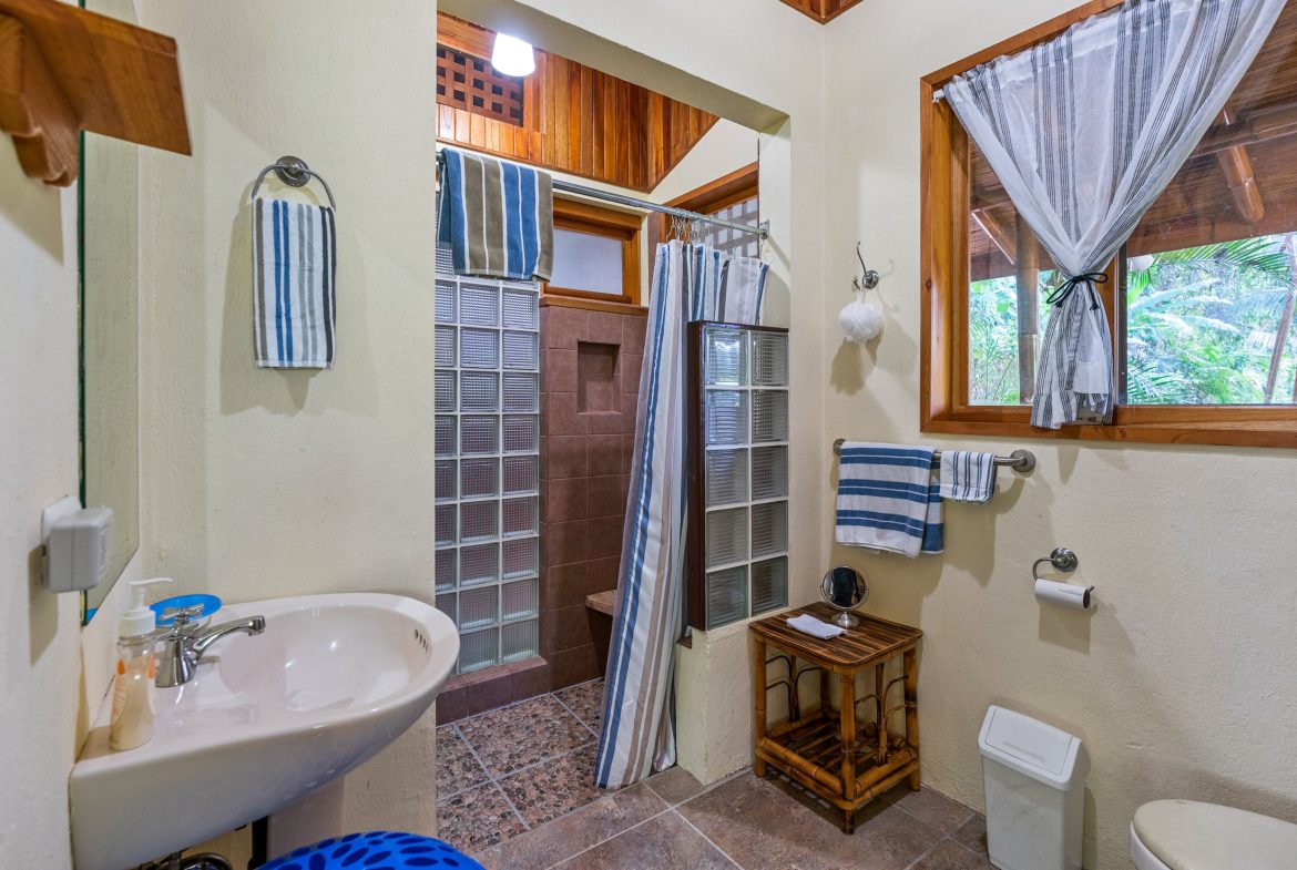Finca Aracari – Your Natural Zen Awaits – 9.17 Acres