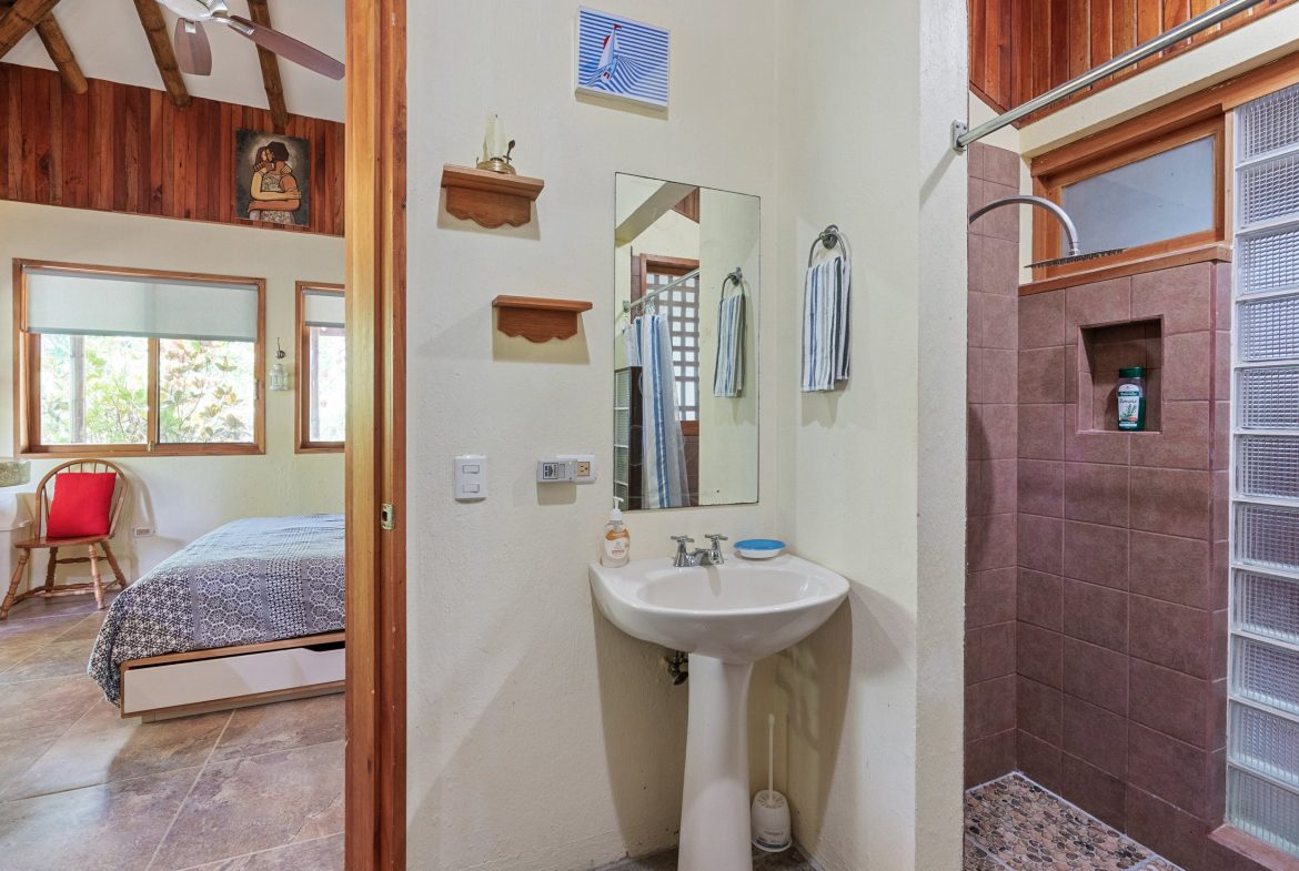 Finca Aracari – Your Natural Zen Awaits – 9.17 Acres