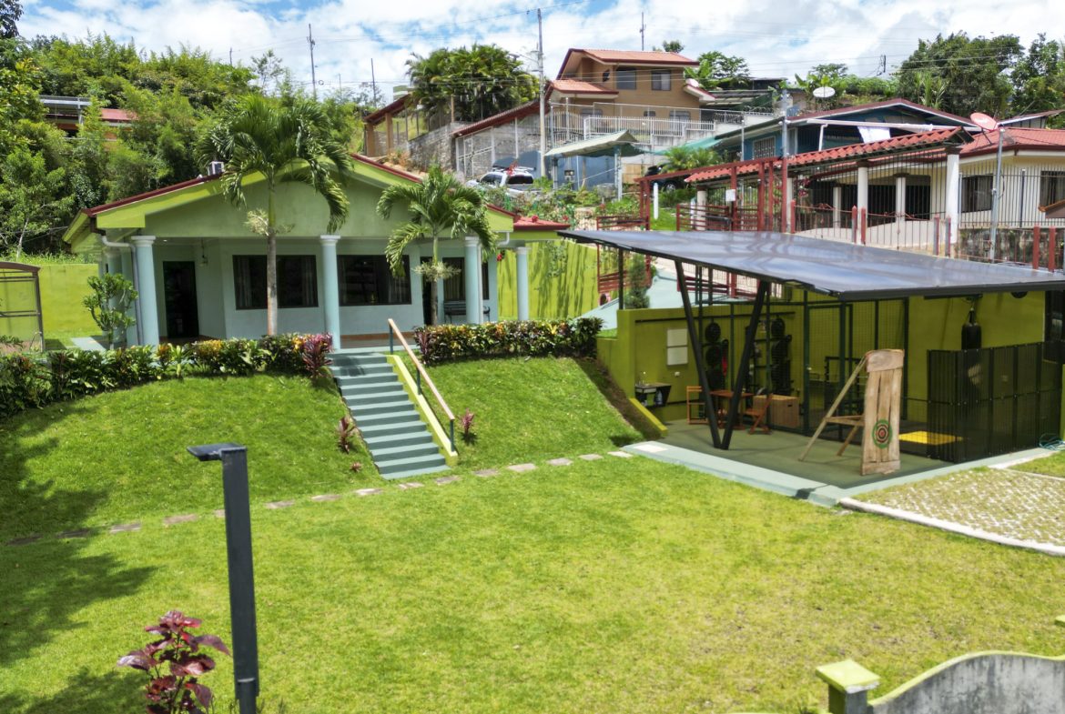 SECLUDED PARADISE RETREAT: FULLY FURNISHED 2-BR HOME IN LA BONITA, SAN ISIDRO – 0.19 ACRES, Uvita, Costa Rica — photo 3