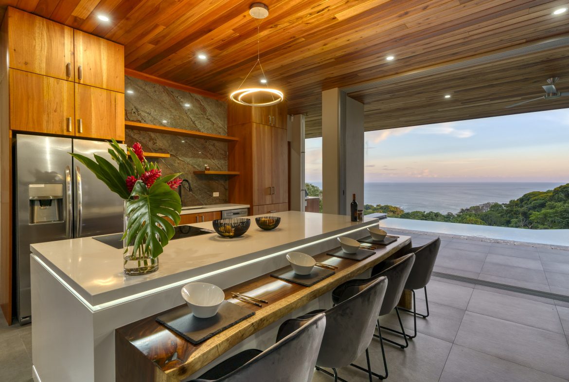 LUXURIOUS TROPICAL STYLE 4 BEDROOM CASA SULIT – 2 ACRES, Uvita, Costa Rica — photo 8