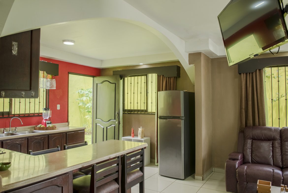 SECLUDED PARADISE RETREAT: FULLY FURNISHED 2-BR HOME IN LA BONITA, SAN ISIDRO – 0.19 ACRES