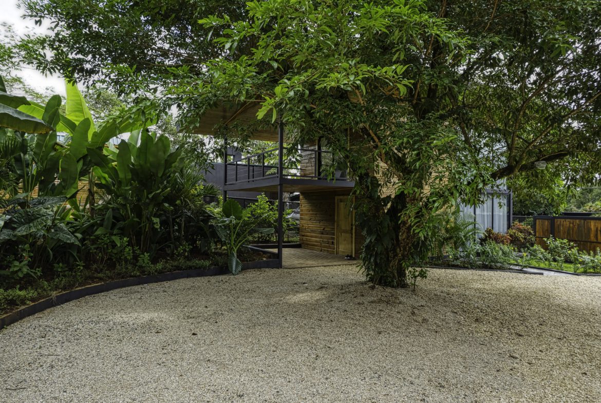 3 MODERN LUXURY VILLAS – WALK TO TOWN IN UVITA – 0.2 ACRES, Uvita, Costa Rica — photo 6
