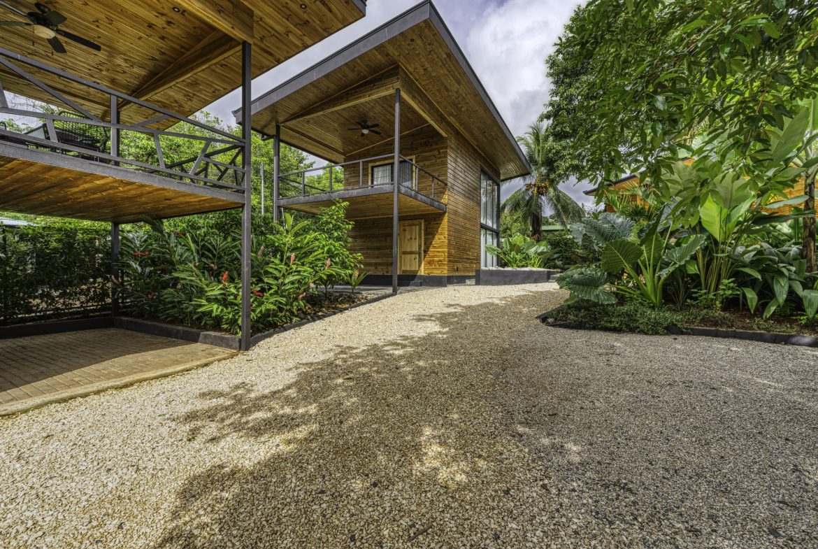 3 MODERN LUXURY VILLAS – WALK TO TOWN IN UVITA – 0.2 ACRES, Uvita, Costa Rica — photo 8
