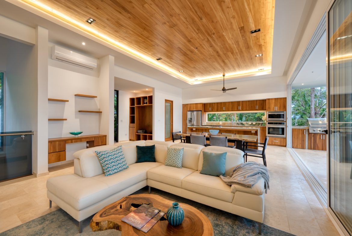 MODERN TROPICAL 4 BEDROOM IN GATED COMMUNITY NEAR DOMINICAL