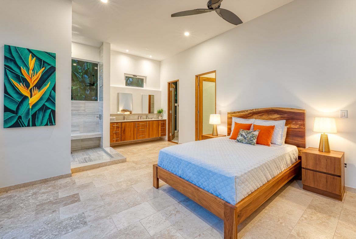 MODERN TROPICAL 4 BEDROOM IN GATED COMMUNITY NEAR DOMINICAL