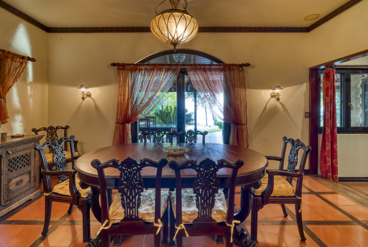 4 BEDROOM EUROPEAN STYLE HOME WITH STUNNING OCEAN VIEWS – 6.27 ACRES, Uvita, Costa Rica — photo 4