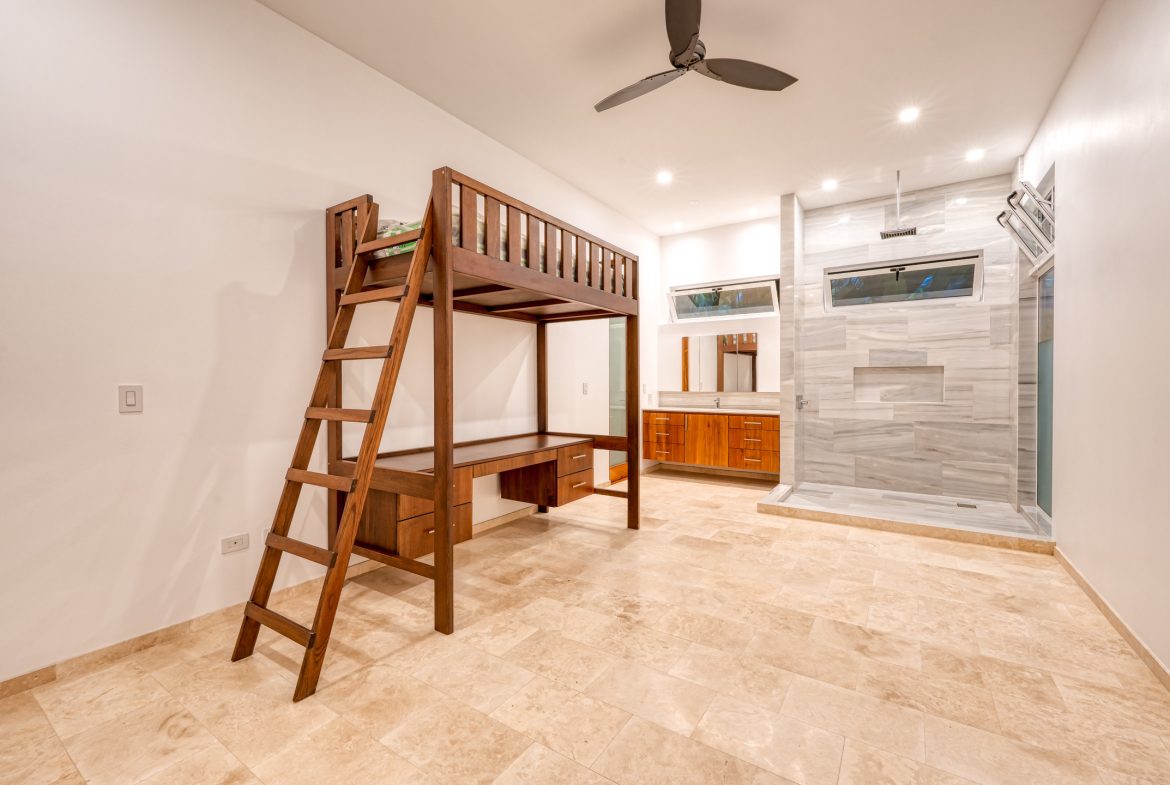 MODERN TROPICAL 4 BEDROOM IN GATED COMMUNITY NEAR DOMINICAL