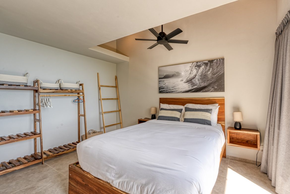 LUXURY 5 BEDROOM HOME WITH AMAZING OCEAN VIEWS – 3.34 ACRES