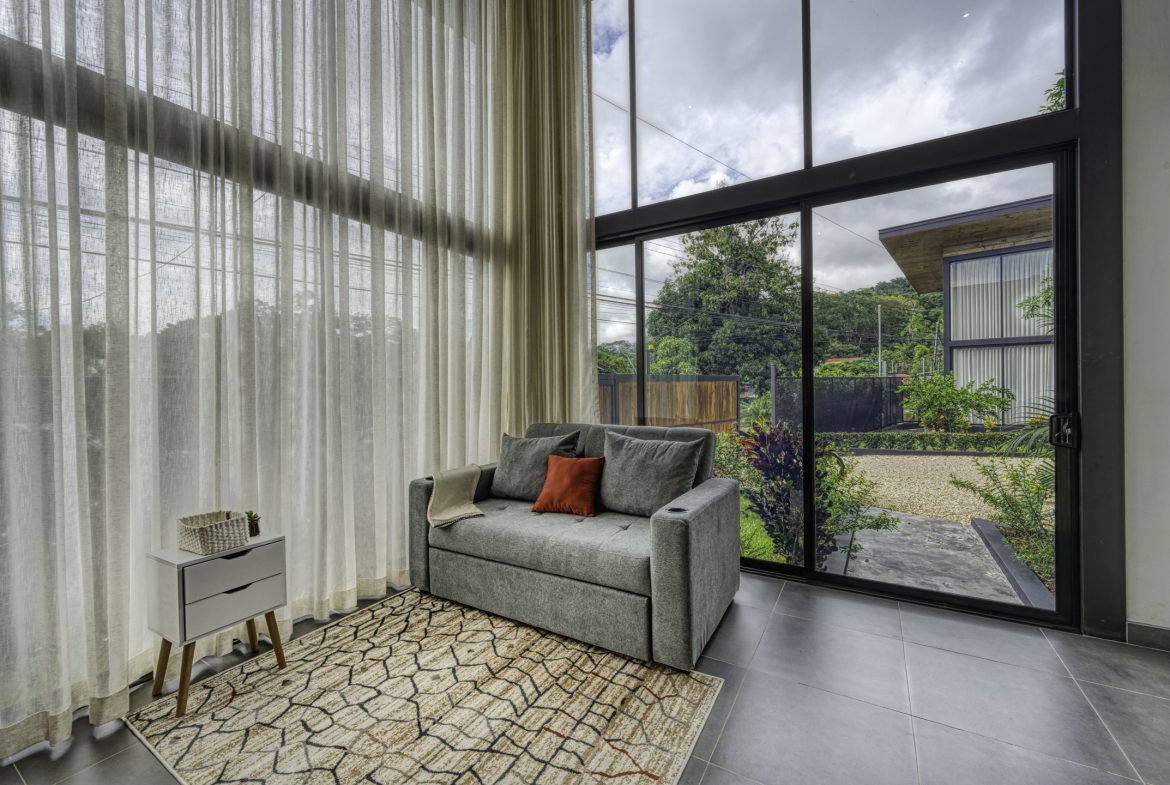 3 MODERN LUXURY VILLAS – WALK TO TOWN IN UVITA – 0.2 ACRES