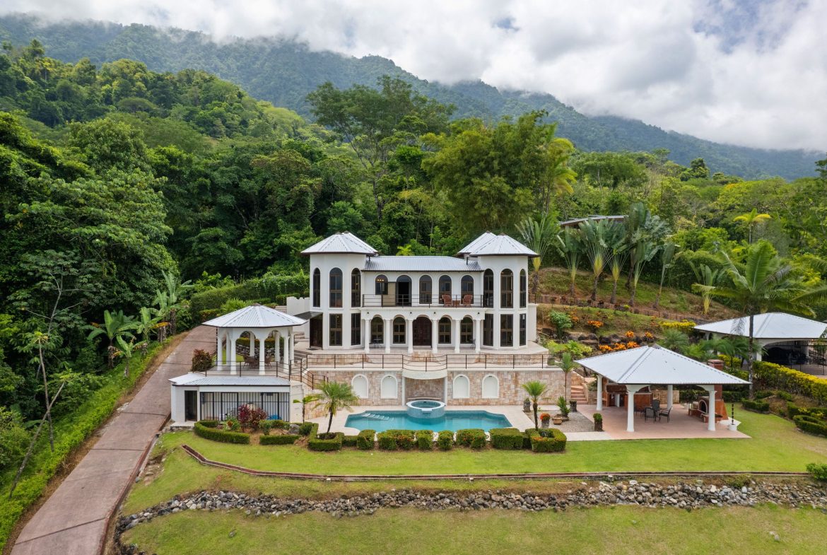OCEAN VIEW ESTATE HOME WITH GUEST BUNGALOW, CARETAKER HOME, FRUIT TREES, AND WATERFALL – 3.47 ACRES, Uvita, Costa Rica — photo 4