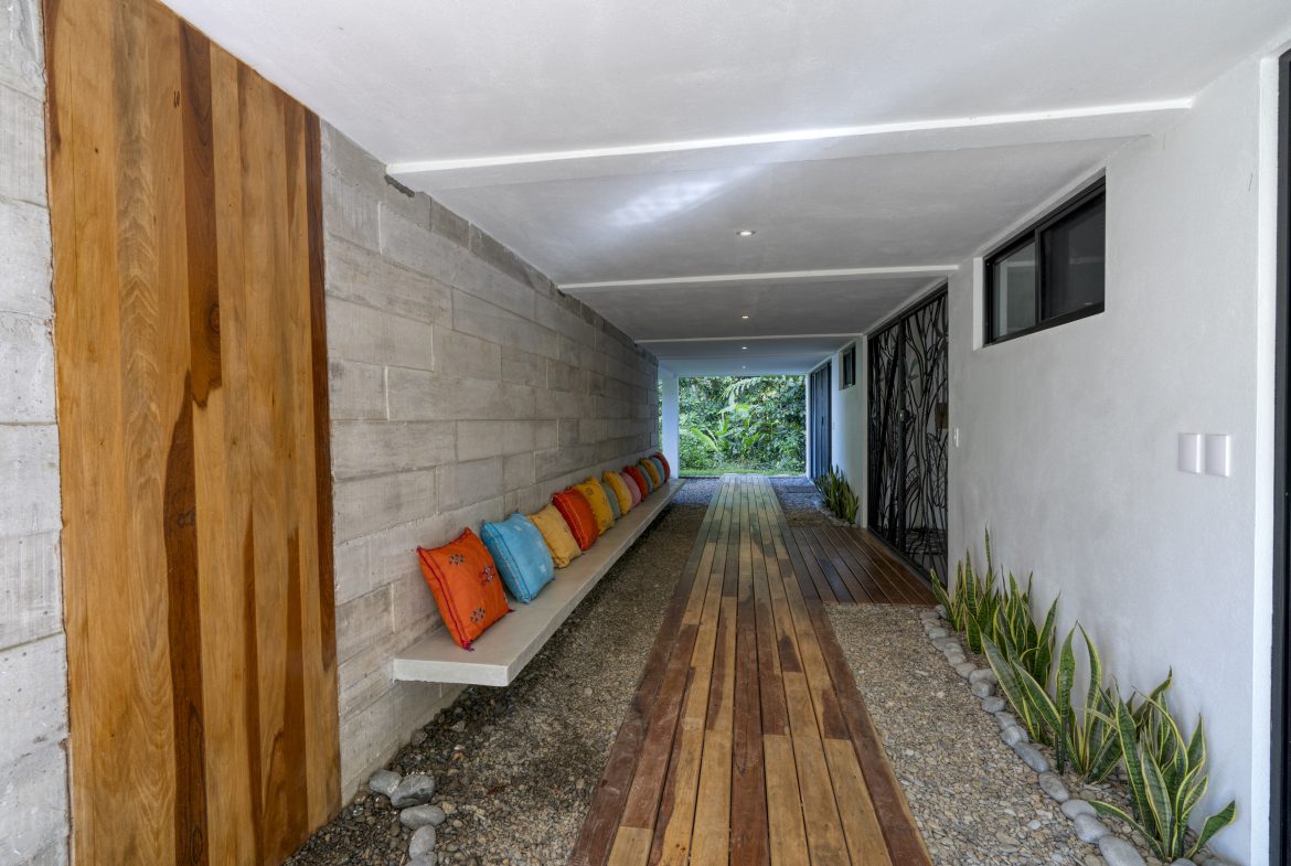 SPECTACULAR OCEAN VIEW HOME – CASTILLO DE LA SELVA – 1.72 ACRES