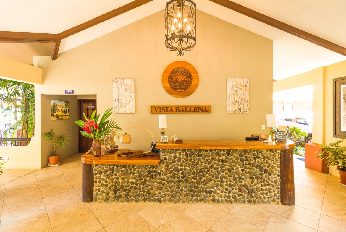 FAMOUS HOTEL WITH STUNNING OCEAN VIEWS OVERLOOKING THE WHALE’S TAIL IN UVITA – 2.7 Acres