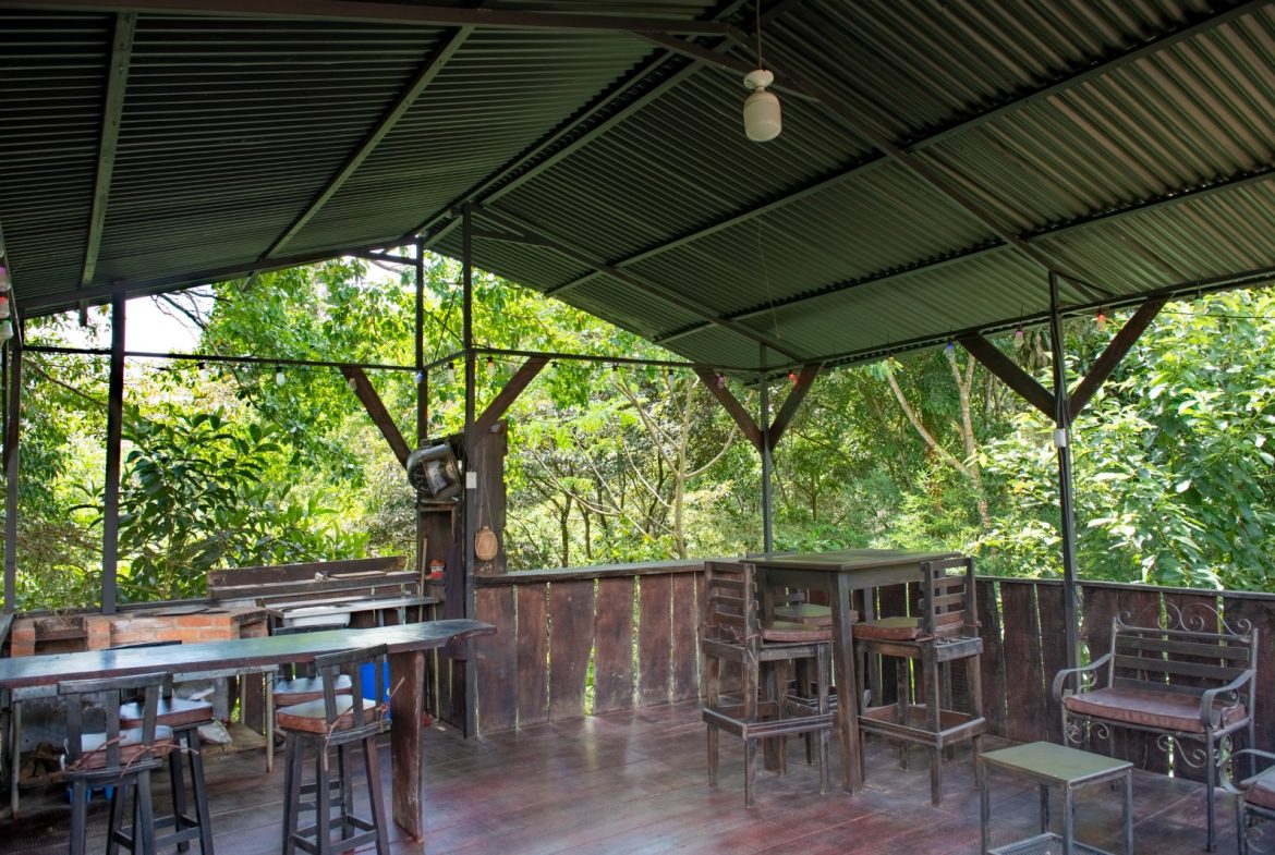 SECLUDED PARADISE RETREAT: FULLY FURNISHED 2-BR HOME IN LA BONITA, SAN ISIDRO – 0.19 ACRES