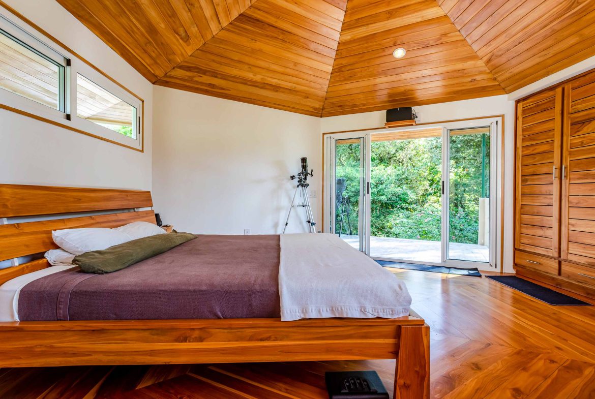 SELF-SUSTAINED LUXURY LIVING FARM WITH RIVER FRONTAGE – 19 ACRES, Uvita, Costa Rica — photo 8