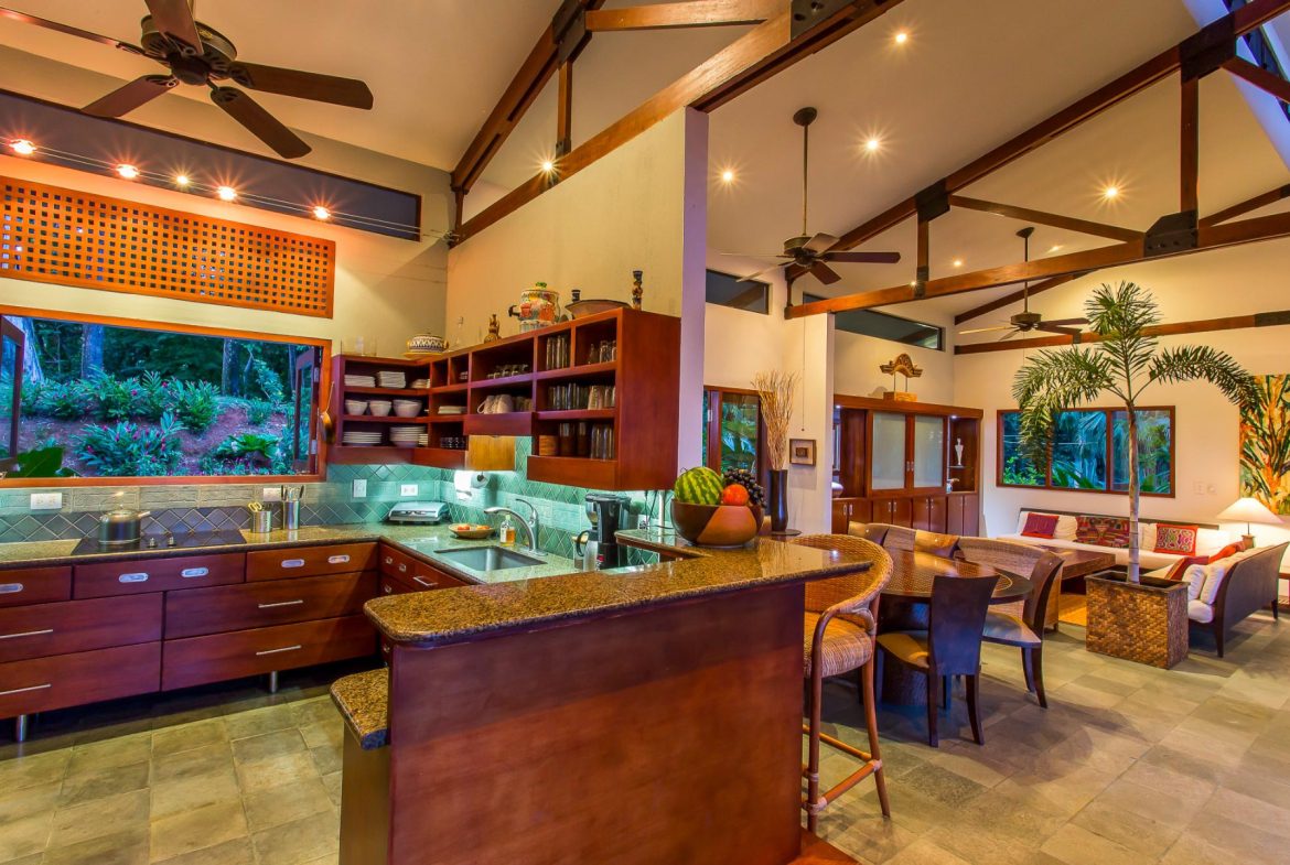 IMPECCABLE ESTATE AND RESERVE, WITH PRIVACY AND AMAZING OCEAN VIEWS – 4.15 ACRES, Uvita, Costa Rica — photo 4