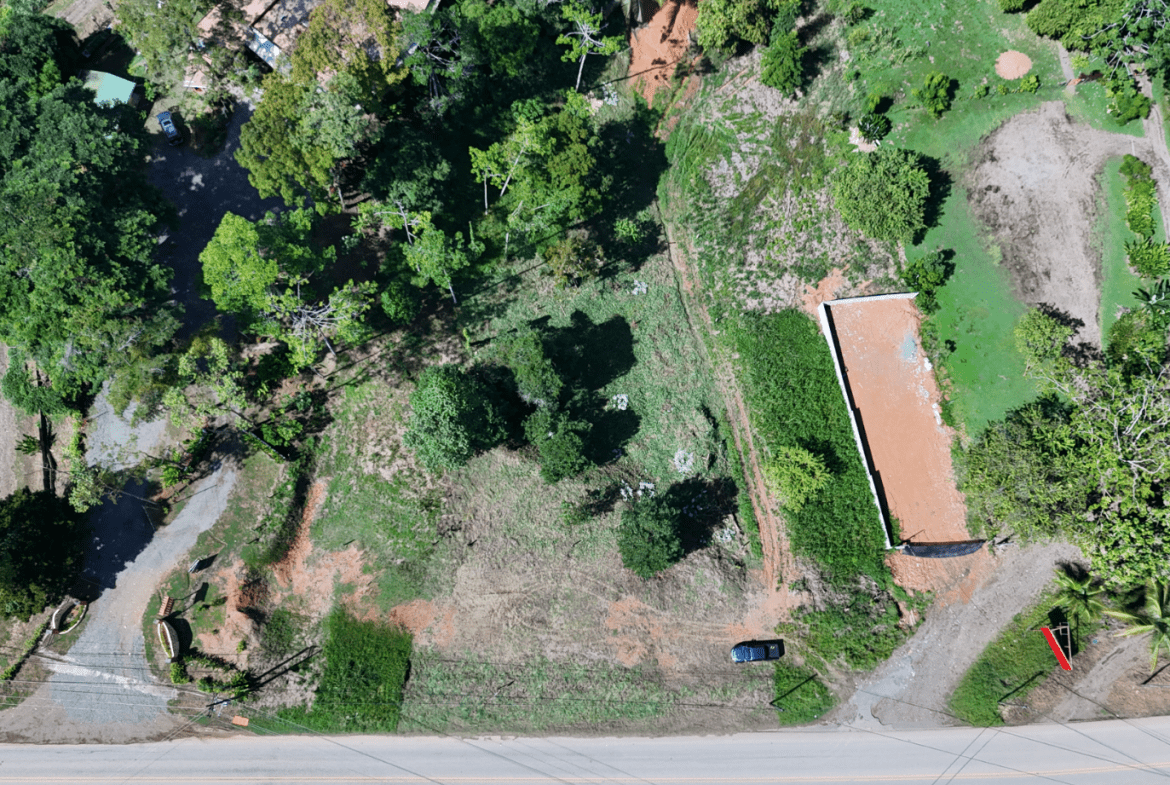 COMMERCIAL LAND IN UVITA – 0.2 ACRES