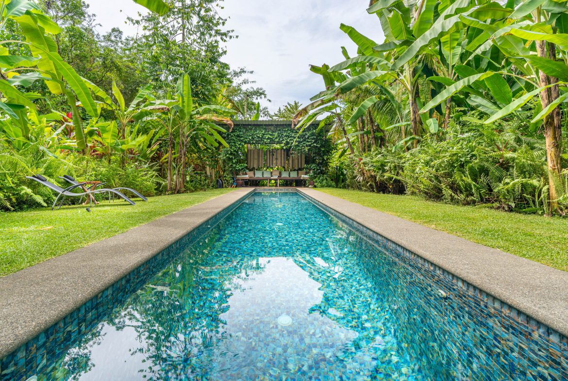 2 RESIDENCES, CABINAS, AND MORE FROM THIS WALK TO THE BEACH PROPERTY – 0.68 ACRES, Uvita, Costa Rica — photo 2