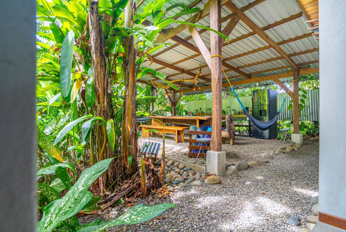 2 RESIDENCES, CABINAS, AND MORE FROM THIS WALK TO THE BEACH PROPERTY – 0.68 ACRES, Uvita, Costa Rica — photo 7