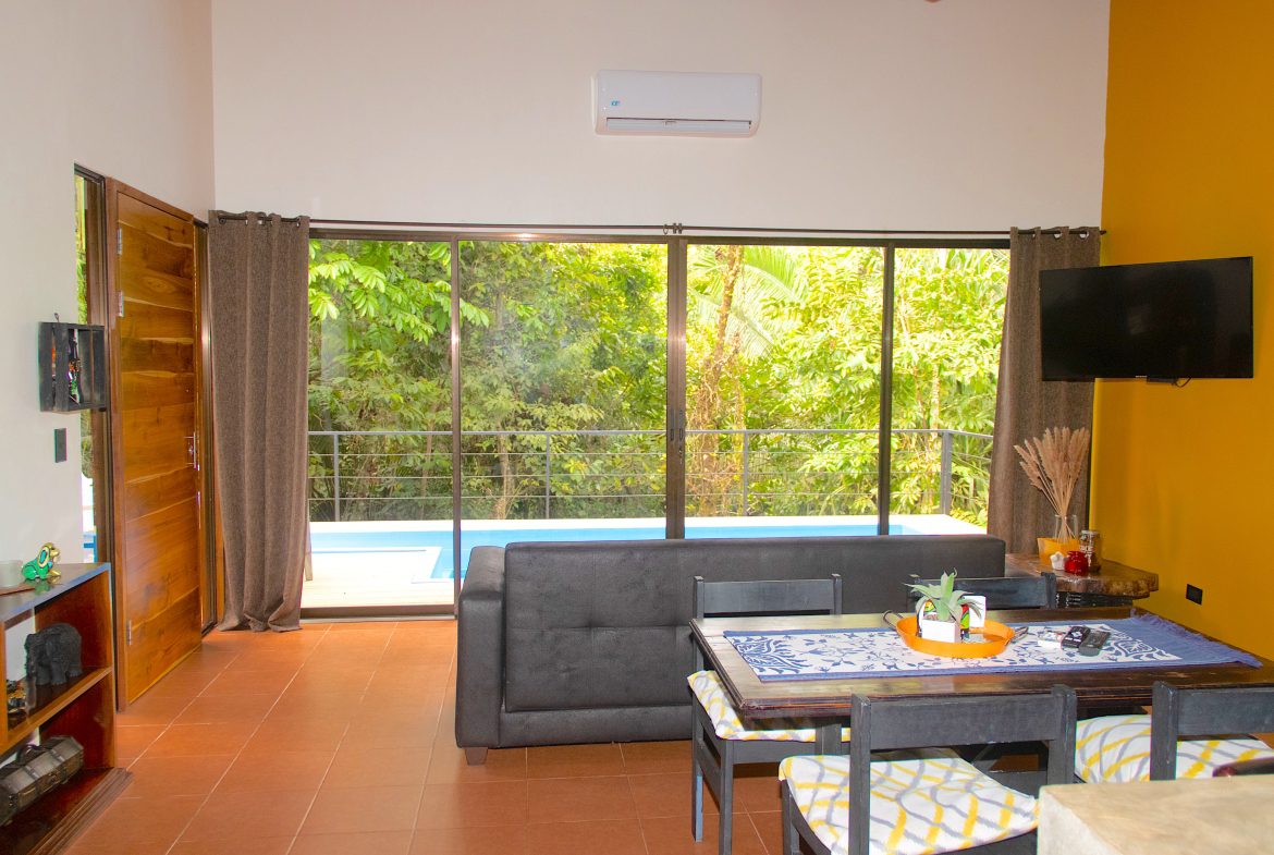 INVESTMENT PROPERTY HOME WITH CHALETS – CABINAS AND A STUDIO IN MANUEL ANTONIO – 2.86 ACRES