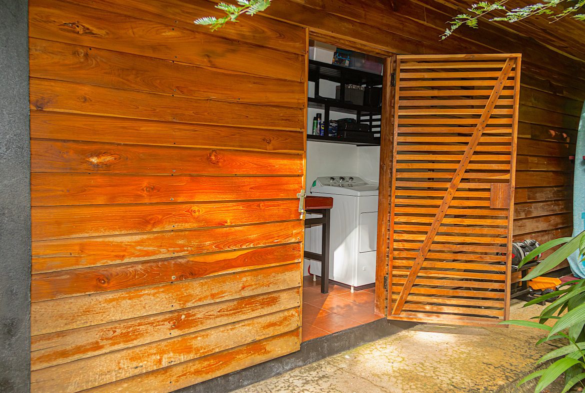 INVESTMENT PROPERTY HOME WITH CHALETS – CABINAS AND A STUDIO IN MANUEL ANTONIO – 2.86 ACRES, Uvita, Costa Rica — photo 6
