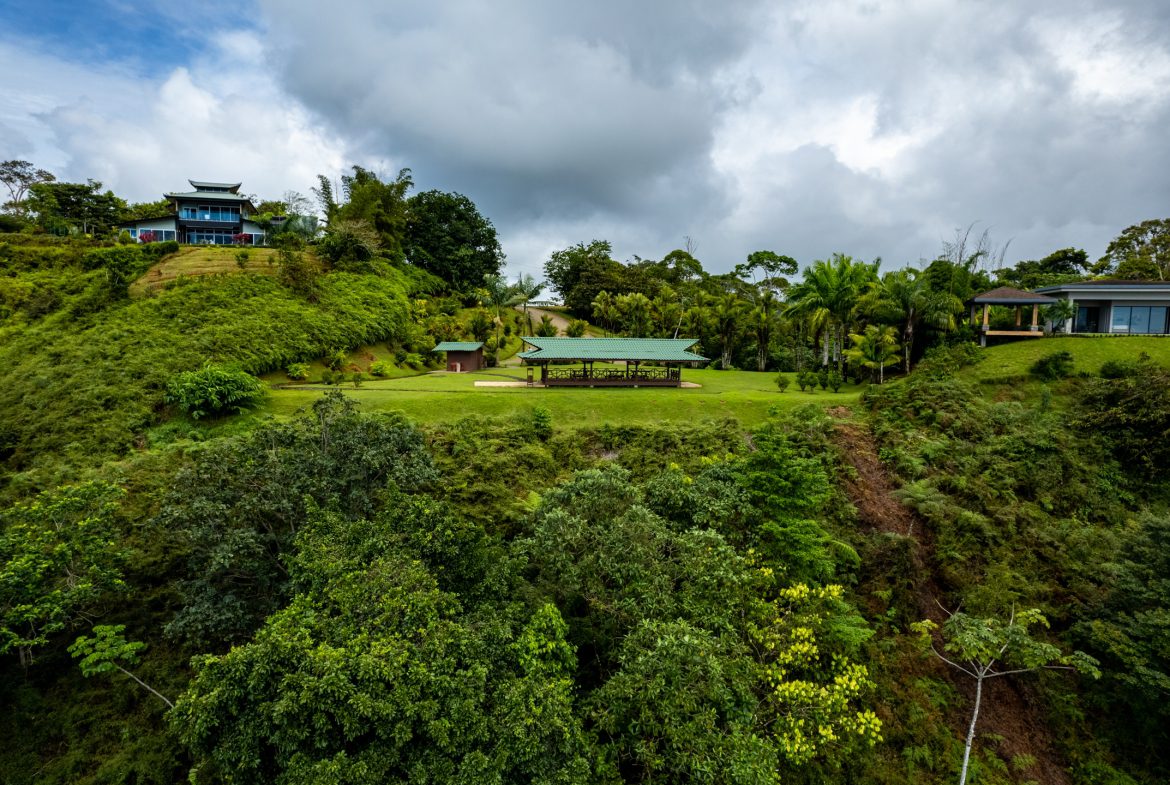 ICONIC WHALE TAIL VIEW LOT IN COSTA VERDE ESTATES – 1.71 ACRES