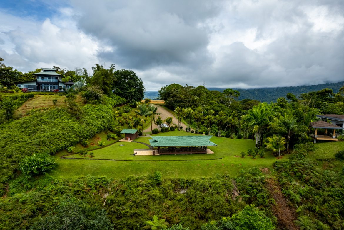 ICONIC WHALE TAIL VIEW LOT IN COSTA VERDE ESTATES – 1.71 ACRES