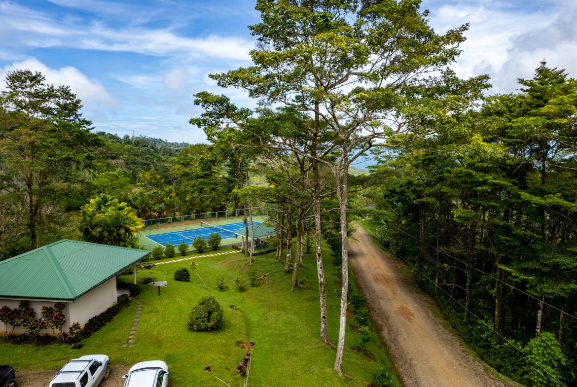 ICONIC WHALE TAIL VIEW LOT IN COSTA VERDE ESTATES – 1.71 ACRES
