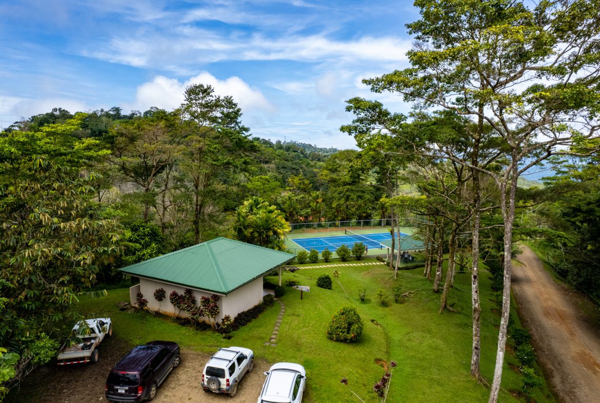 ICONIC WHALE TAIL VIEW LOT IN COSTA VERDE ESTATES – 1.71 ACRES