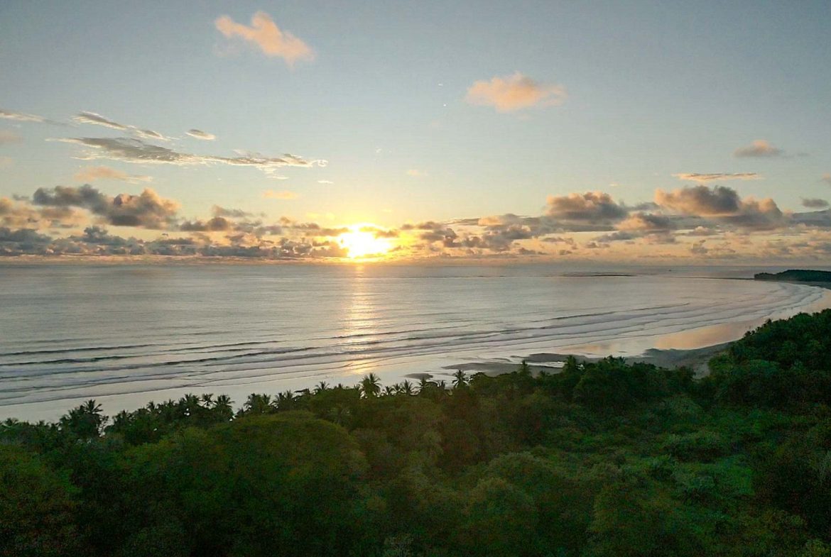 WALK TO BEACH DEVELOPMENT LAND – 1.5 ACRES