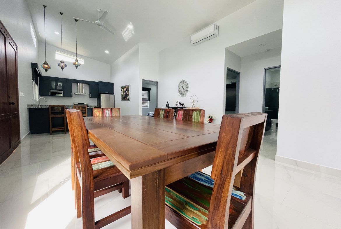 THE SUN GARDEN 3-BED 3-BATH HOME IN UVITA – 0.10 ACRES