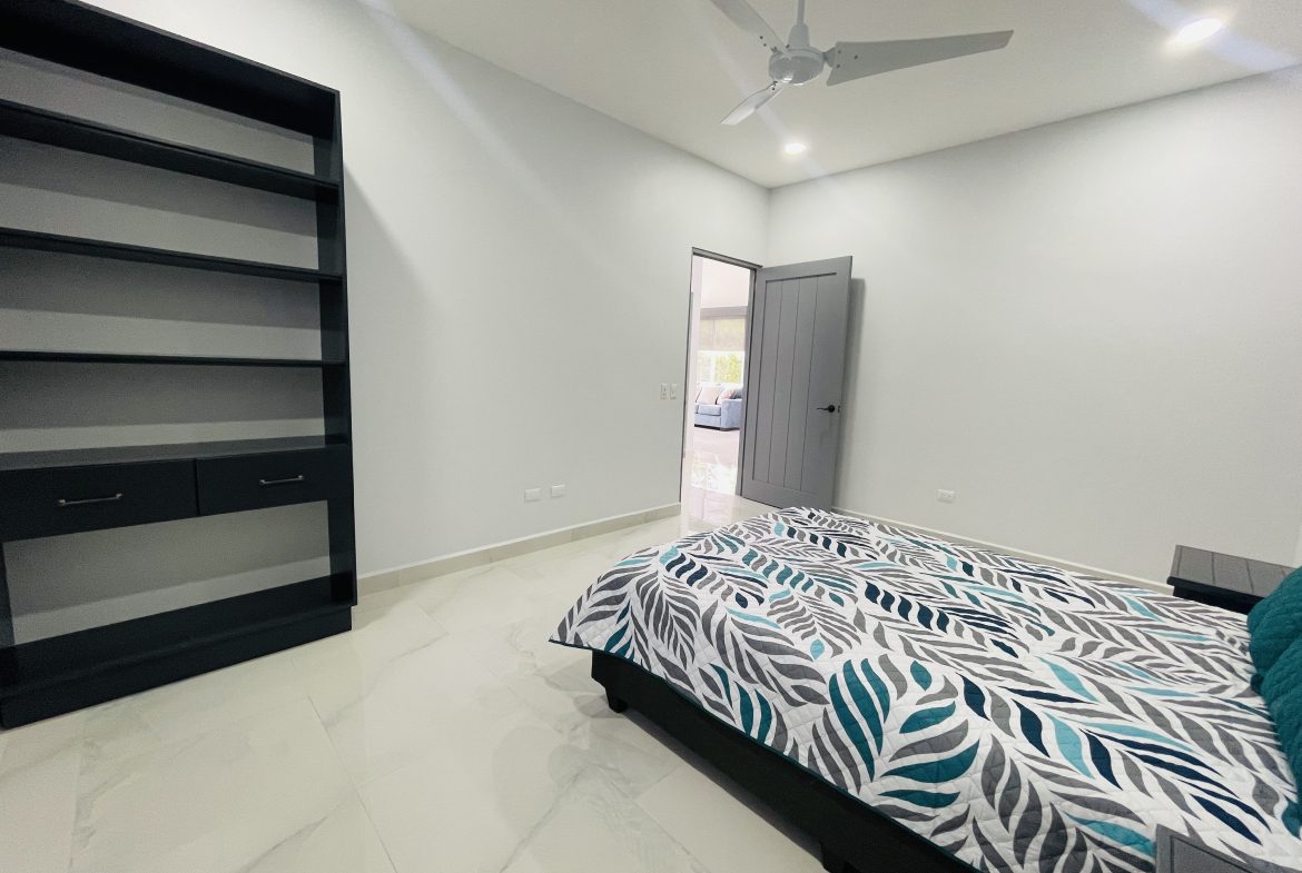 THE SUN GARDEN 3-BED 3-BATH HOME IN UVITA – 0.10 ACRES
