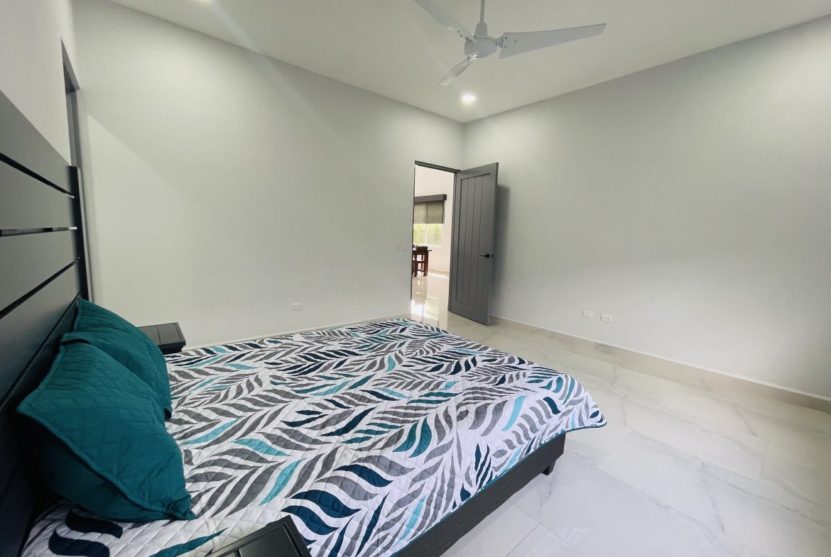 THE SUN GARDEN 3-BED 3-BATH HOME IN UVITA – 0.10 ACRES