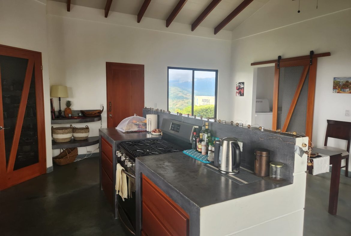 OCEAN VIEW 3 BEDROOM HOME IN PLATANILLO – 1.97 ACRES