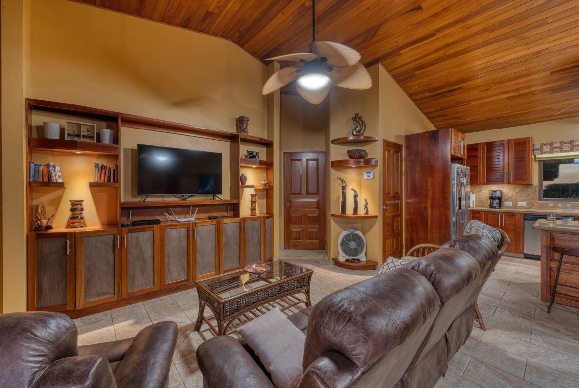 ESCALERAS, DOMINICAL 3 BEDROOM OCEAN VIEW HOME