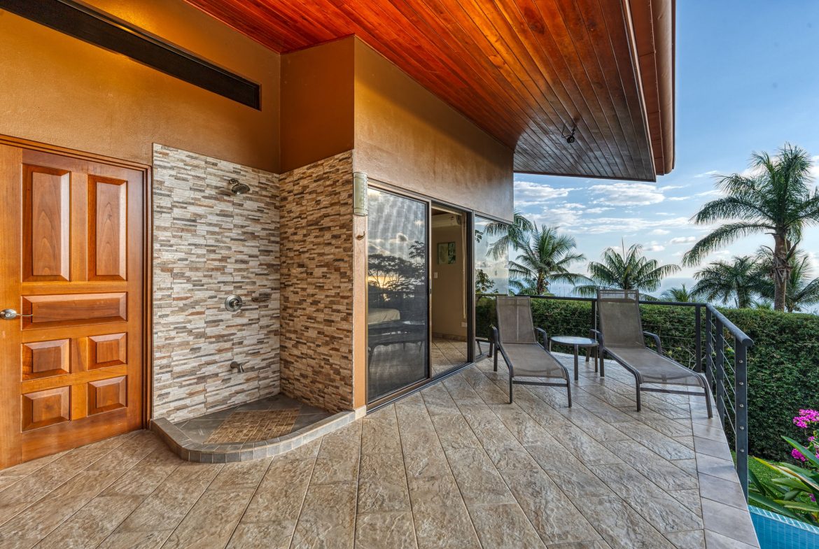 ESCALERAS, DOMINICAL 3 BEDROOM OCEAN VIEW HOME