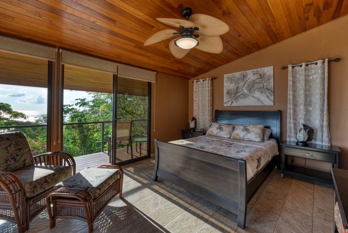 ESCALERAS, DOMINICAL 3 BEDROOM OCEAN VIEW HOME