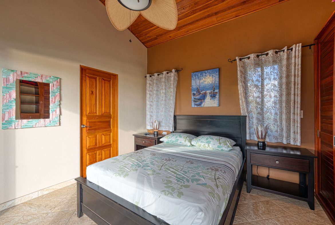 ESCALERAS, DOMINICAL 3 BEDROOM OCEAN VIEW HOME